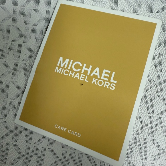 White and Grey MK Pattern Michael Kors Medium Sized Purse - Picture 10 of 10